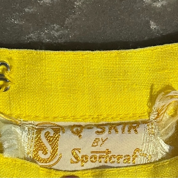 Vintage 60s/70s Yellow Fish Skirt - Picture 6 of 7